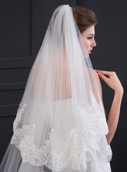 Two-tier Lace Applique Edge Cathedral Bridal Veils With Lace