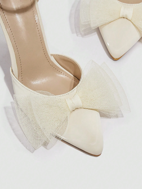 Beige on sale bridal shoes