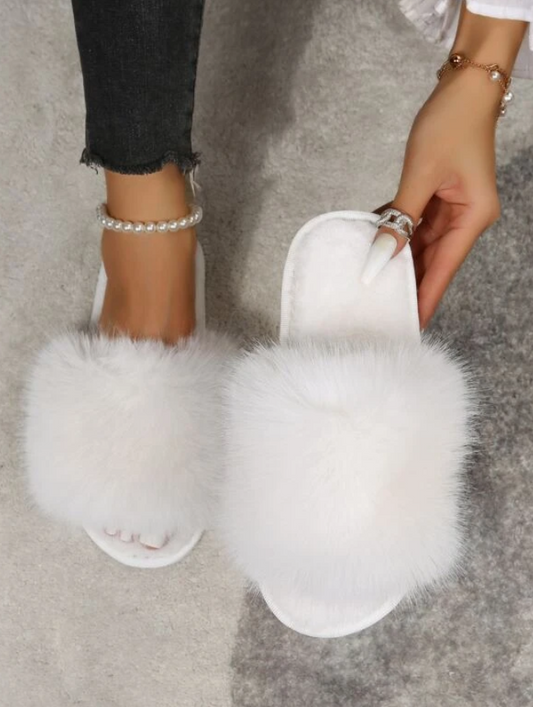 White Extra Fluffy Slippers