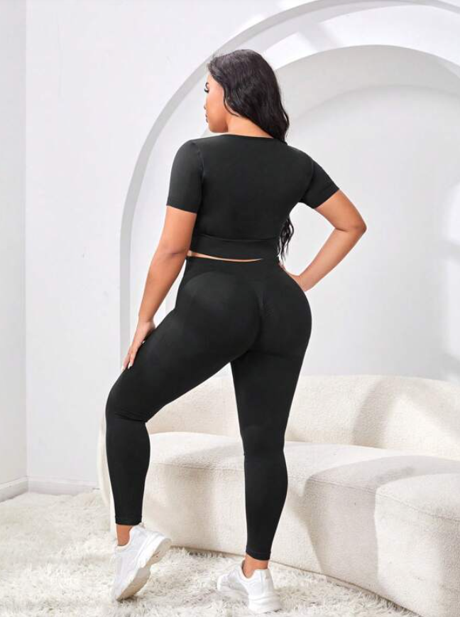 Gym Bunny Black Short Sleeve Gym Set - Plus