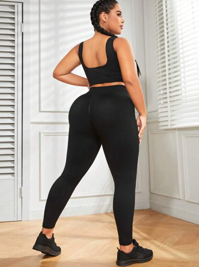 Gym Bunny Black Scrunch Bum Gym Set - Plus