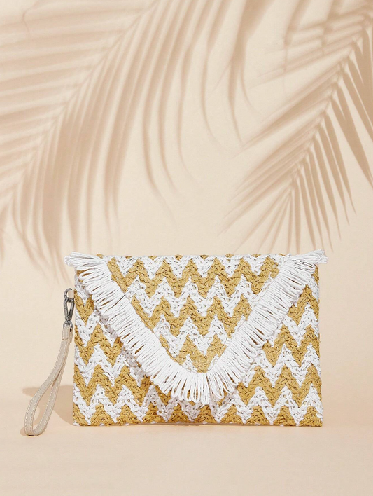 White Zigzag Straw Clutch Bag